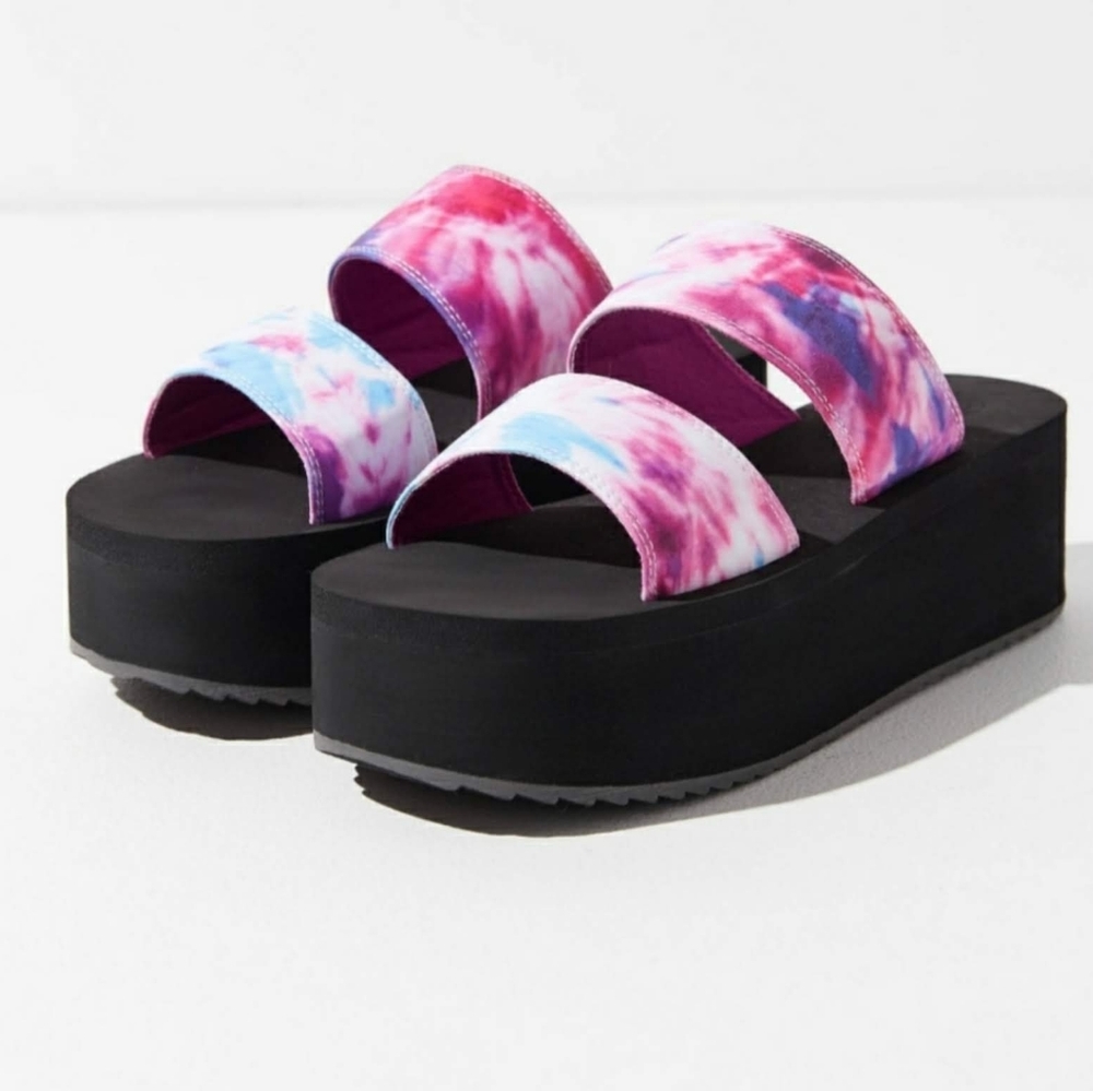 UO Ava Neoprene Platform Sandals - 7 & 8 - Picture 1 of 6